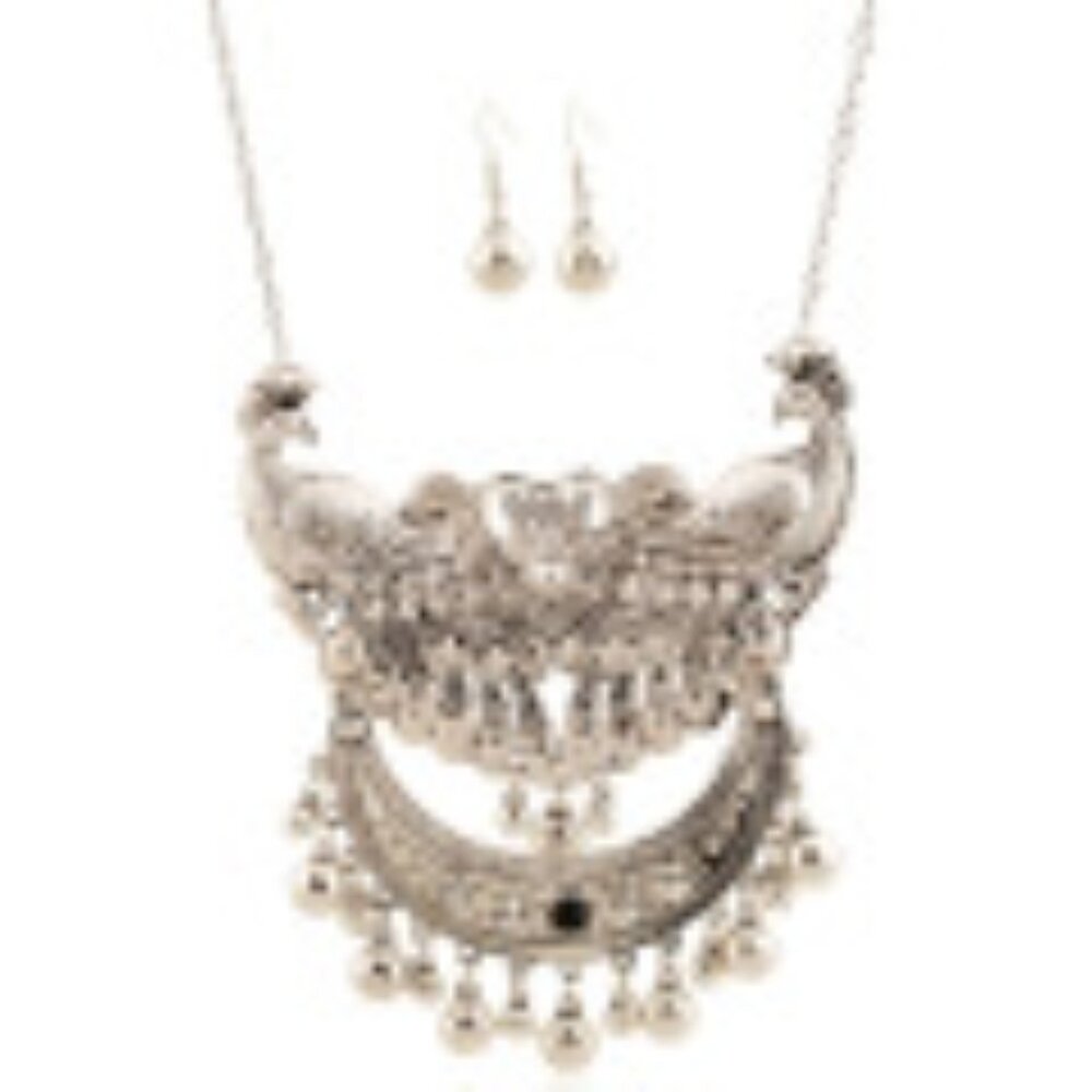 #018 Vintage Diamond Studded Peacock Necklace Gemstone Tassel Carved